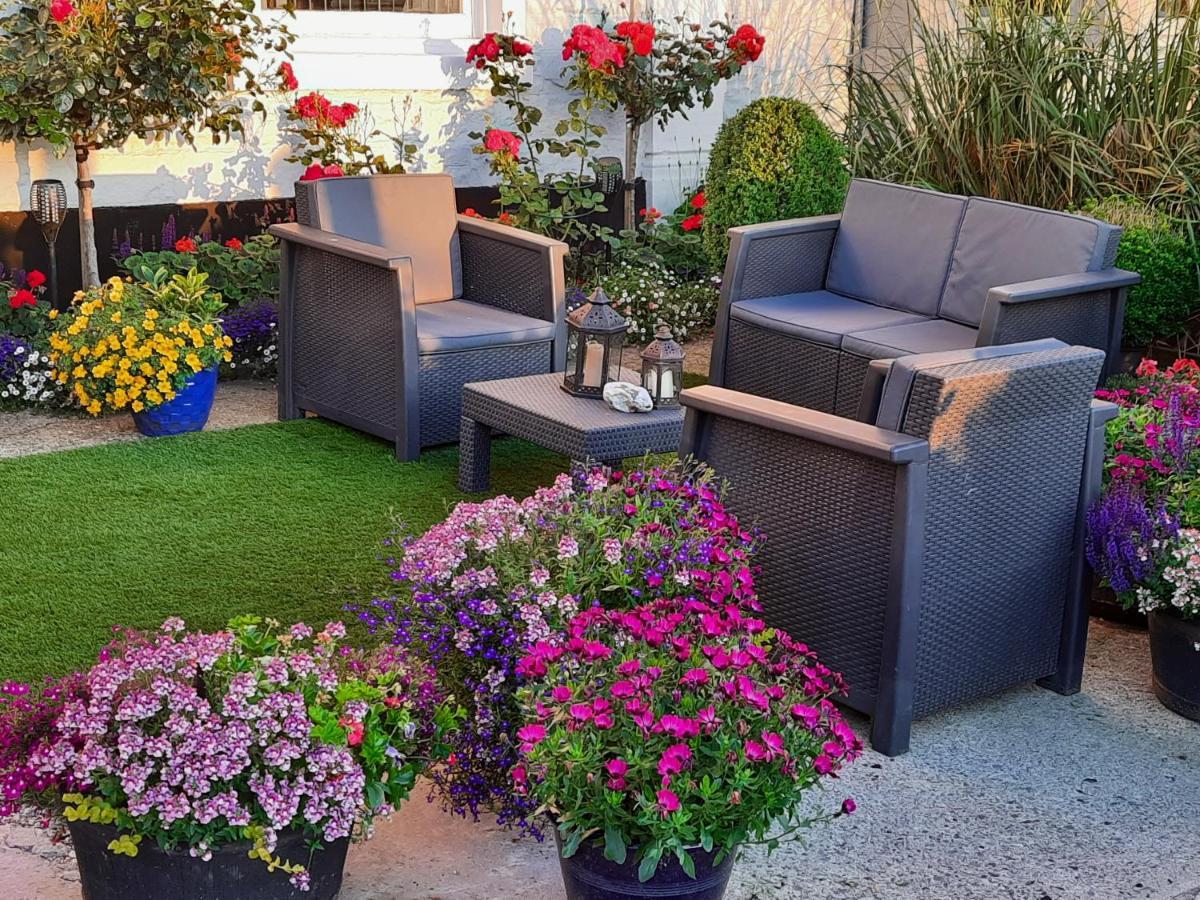 רות'סיי Highlander House Boutique Hotel מראה חיצוני תמונה